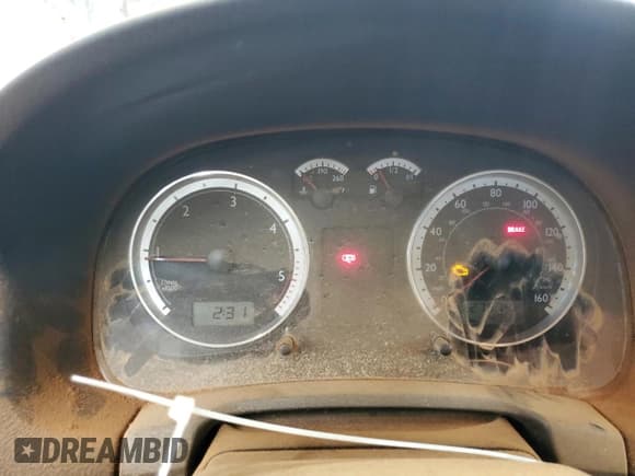 ✅ 2005 Volkswagen Jetta GLS • VIN: 3VWSR69M55M039482 • Lot: 85831695. Wystawiony na Copart z przebiegiem 275 742 mil. Bezpłatny archiwum sprzedaży aukcyjnych z USA i szczegółowy raport historii pojazdu na DreamBid. Zdjęcie 9.