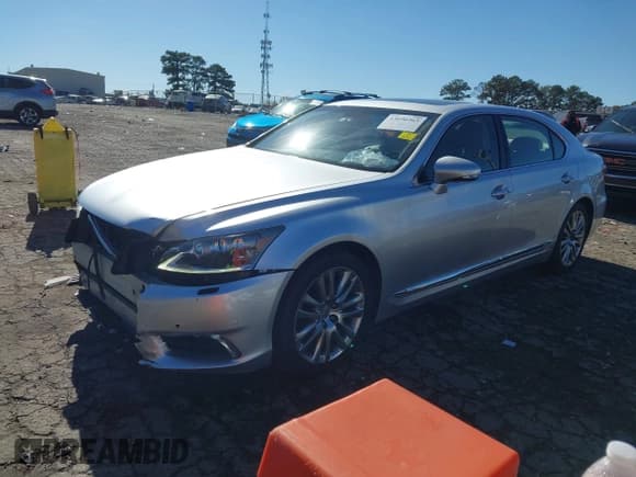 ✅ 2014 Lexus LS 460 L • VIN: JTHGL5EF9E5053398 • Лот: 43696263. Опубликован ранее на IAAI с пробегом 117 545 миль. Бесплатный доступ к архиву аукционных продаж из США и подробный отчёт об истории автомобиля на DreamBid. Изображение 2.