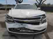 2018 Chevrolet Suburban LS с VIN 1GNSCGKC6JR379977, выставлен на аукционе Copart как лот 54351685 с пробегом 138 574 миль миль и Списание • Salvage title. История ставок и продаж доступна на DreamBid. Изображение 5.