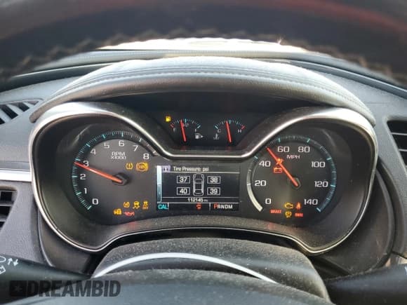 ✅ 2015 Chevrolet Impala LT • VIN: 1G1125S32FU143433 • Lot: 75541884. Wystawiony na Copart z przebiegiem 112 145 mil. Bezpłatny archiwum sprzedaży aukcyjnych z USA i szczegółowy raport historii pojazdu na DreamBid. Zdjęcie 9.