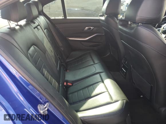 ✅ 2019 BMW 3 Series 330i • VIN: WBA5R1C5XKAK10365 • Lot: 91661645. Listed on Copart with 100,202 mi. Free auction sales archive from the USA and detailed vehicle history report at DreamBid. Image 10.