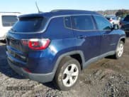✅ 2018 Jeep Compass Latitude • VIN: 3C4NJDBB7JT176587 • Lot: 43499713. Wystawiony na IAAI z przebiegiem 100 100 mil. Bezpłatny archiwum sprzedaży aukcyjnych z USA i szczegółowy raport historii pojazdu na DreamBid. Zdjęcie 4.