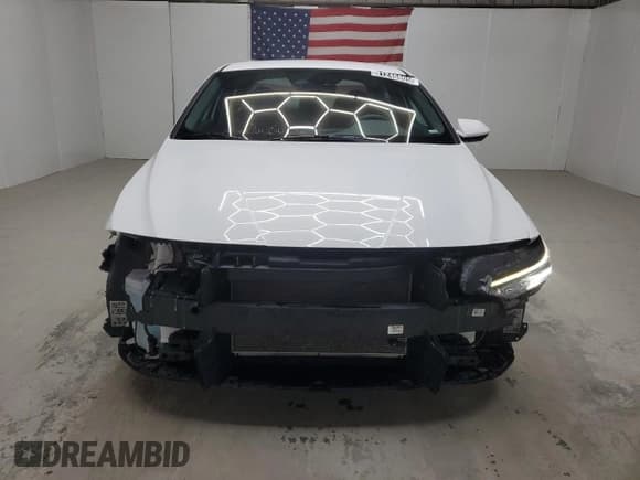 ✅ 2024 Hyundai Elantra SEL • VIN: KMHLM4DG8RU663043 • Lot: 91246805. Wystawiony na Copart z przebiegiem 39 494 mil. Bezpłatny archiwum sprzedaży aukcyjnych z USA i szczegółowy raport historii pojazdu na DreamBid. Zdjęcie 5.