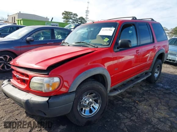 ✅ 1999 Ford Explorer XL • VIN: 1FMZU32X5XUB99942 • Лот: 41204906. Опубликован ранее на IAAI с пробегом 212 882 миль. Бесплатный доступ к архиву аукционных продаж из США и подробный отчёт об истории автомобиля на DreamBid. Изображение 17.