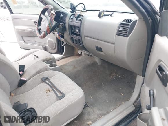 ✅ 2006 Chevrolet Colorado LS • VIN: 1GCCS198168220716 • Лот: 43239733. Опубликован ранее на IAAI с пробегом 272 360 миль. Бесплатный доступ к архиву аукционных продаж из США и подробный отчёт об истории автомобиля на DreamBid. Изображение 5.