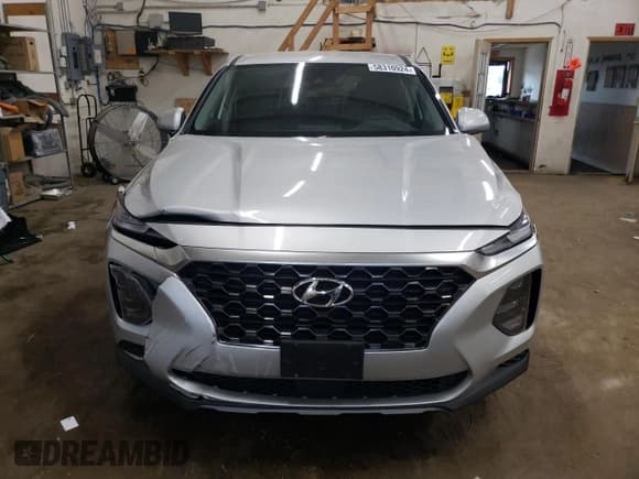 ✅ 2020 Hyundai Santa Fe SE • VIN: 5NMS23AD5LH139163 • Lot: 58310924. Wystawiony na Copart z przebiegiem 61 401 mil. Bezpłatny archiwum sprzedaży aukcyjnych z USA i szczegółowy raport historii pojazdu na DreamBid. Zdjęcie 5.
