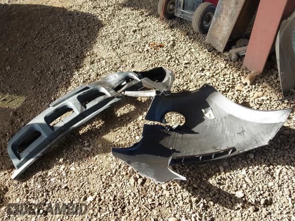 ✅ 2009 Hyundai Santa Fe GL • VIN: 5NMSG73E79H263961 • Lot: 41419880. Listed on IAAI with 165,964 mi. Free auction sales archive from the USA and detailed vehicle history report at DreamBid. Image 12.