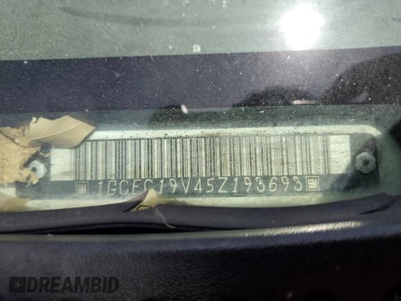 ✅ 2005 Chevrolet Silverado 1500 • VIN: 1GCEC19V45Z193693 • Лот: 53571995. Опубликован ранее на Copart с пробегом 325 082 миль. Бесплатный доступ к архиву аукционных продаж из США и подробный отчёт об истории автомобиля на DreamBid. Изображение 14.