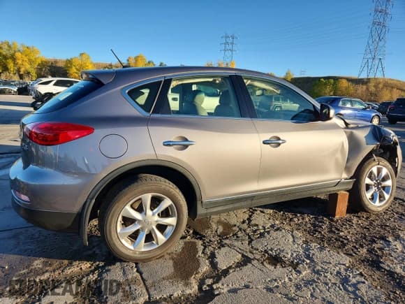 ✅ 2008 Infiniti EX Journey • VIN: JNKAJ09F68M352950 • Lot: 87397165. Listed on Copart with 214,767 mi. Free auction sales archive from the USA and detailed vehicle history report at DreamBid. Image 3.