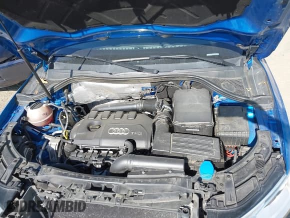 ✅ 2016 Audi Q3 Premium Plus • VIN: WA1EFCFS7GR002729 • Lot: 42777063. Listed on IAAI with 102,114 mi. Free auction sales archive from the USA and detailed vehicle history report at DreamBid. Image 10.