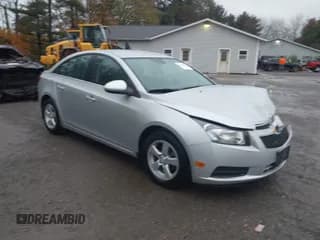 ✅ 2014 Chevrolet Cruze 1LT • VIN: 1G1PC5SB2E7463296 • Лот: 43561666. Опубликован ранее на IAAI с пробегом 85 432 миль. Бесплатный доступ к архиву аукционных продаж из США и подробный отчёт об истории автомобиля на DreamBid. Изображение 1.