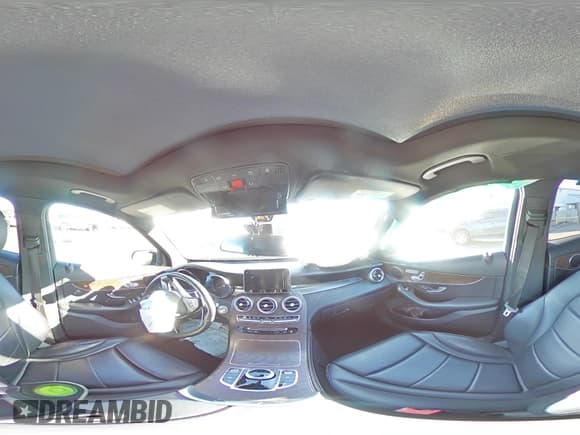 ✅ 2019 Mercedes-Benz GLC 300 • VIN: WDC0G4KB2KV164447 • Лот: 86790015. Опубликован ранее на Copart с пробегом 68 218 миль. Бесплатный доступ к архиву аукционных продаж из США и подробный отчёт об истории автомобиля на DreamBid. Изображение 14.