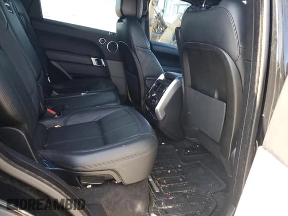 ✅ 2018 Land Rover Range Rover Sport • VIN: SALWR2RE7JA185792 • Lot: 85080224. Listed on Copart with 117,990 mi. Free auction sales archive from the USA and detailed vehicle history report at DreamBid. Image 11.