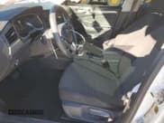 ✅ 2021 Volkswagen Jetta S • VIN: 3VWC57BU8MM053357 • Lot: 90478015. Wystawiony na Copart z przebiegiem 49 683 mil. Bezpłatny archiwum sprzedaży aukcyjnych z USA i szczegółowy raport historii pojazdu na DreamBid. Zdjęcie 7.