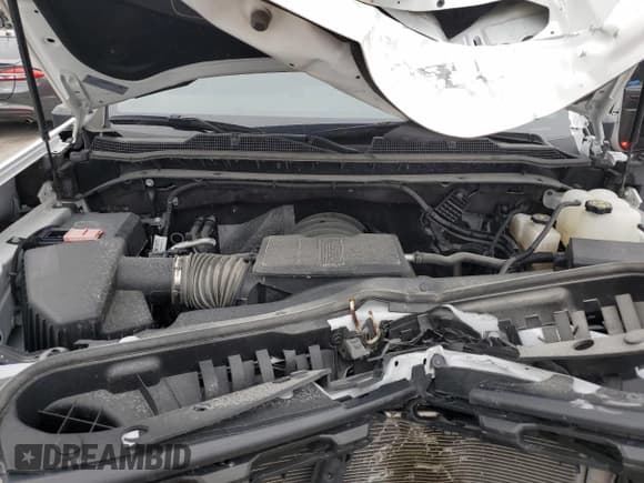 ✅ 2022 Chevrolet Silverado 2500HD • VIN: 1GB5YLE71NF335721 • Lot: 93628005. Wystawiony na Copart z przebiegiem 58 046 mil. Bezpłatny archiwum sprzedaży aukcyjnych z USA i szczegółowy raport historii pojazdu na DreamBid. Zdjęcie 11.