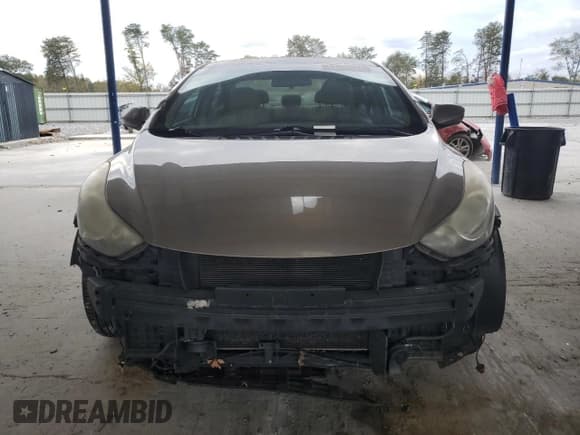 ✅ 2013 Hyundai Elantra Limited • VIN: 5NPDH4AE7DH295988 • Lot: 82532825. Listed on Copart with 178,671 mi. Free auction sales archive from the USA and detailed vehicle history report at DreamBid. Image 5.
