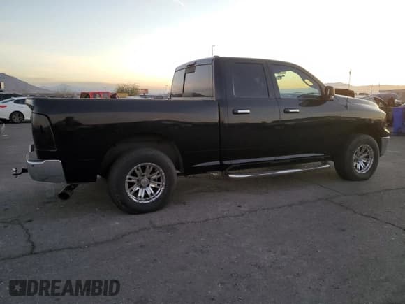 ✅ 2009 Dodge 1500 SLT • VIN: 1D3HB18P09S814999 • Lot: 84516204. Wystawiony na Copart z przebiegiem 197 268 mil. Bezpłatny archiwum sprzedaży aukcyjnych z USA i szczegółowy raport historii pojazdu na DreamBid. Zdjęcie 3.