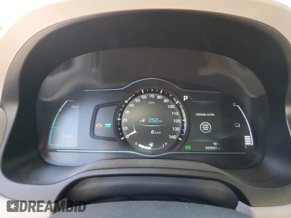 ✅ 2018 Hyundai Ioniq SEL • VIN: KMHC75LC2JU073081 • Lot: 93562065. Listed on Copart with 223,237 mi. Free auction sales archive from the USA and detailed vehicle history report at DreamBid. Image 9.