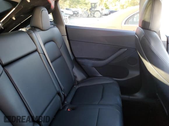 ✅ 2022 Tesla Model Y Performance • VIN: 7SAYGDEF1NF457821 • Lot: 86795615. Listed on Copart with 30,177 mi. Free auction sales archive from the USA and detailed vehicle history report at DreamBid. Image 10.