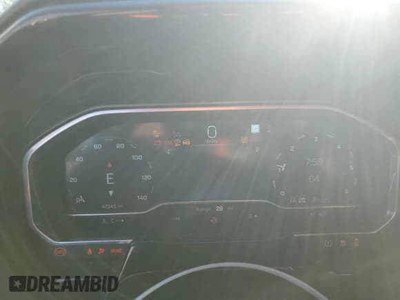 ✅ 2022 Chevrolet Silverado 1500 LT • VIN: 2GCUDDED5N1520926 • Лот: 81799685. Опубликован ранее на Copart с пробегом 47 345 миль. Бесплатный доступ к архиву аукционных продаж из США и подробный отчёт об истории автомобиля на DreamBid. Изображение 9.