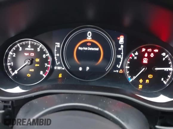 ✅ 2023 Mazda CX-50 S Premium Plus • VIN: 7MMVABEMXPN104518 • Lot: 42184893. Wystawiony na IAAI z przebiegiem 61 991 mil. Bezpłatny archiwum sprzedaży aukcyjnych z USA i szczegółowy raport historii pojazdu na DreamBid. Zdjęcie 7.