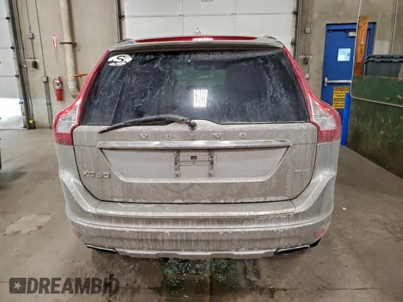 ✅ 2015 Volvo XC60 T5 Drive-E Premier • VIN: YV440MDK9F2734988 • Лот: 95570865. Опубликован ранее на Copart с пробегом 193 353 миль. Бесплатный доступ к архиву аукционных продаж из США и подробный отчёт об истории автомобиля на DreamBid. Изображение 6.