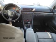 ✅ 2005 Audi S4 • VIN: WAUGL78E05A532118 • Lot: 87501375. Wystawiony na Copart z przebiegiem 150 526 mil. Bezpłatny archiwum sprzedaży aukcyjnych z USA i szczegółowy raport historii pojazdu na DreamBid. Zdjęcie 8.