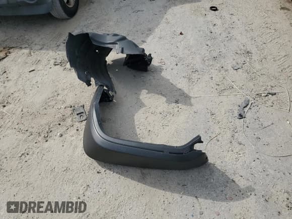 ✅ 2024 Jeep Wrangler Willys • VIN: 1C4PJXDN9RW106936 • Lot: 80440625. Listed on Copart with 22,067 mi. Free auction sales archive from the USA and detailed vehicle history report at DreamBid. Image 13.