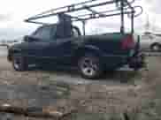 ✅ 2002 Chevrolet S-10 • VIN: 1GCCS14W128178418 • Lot: 85558395. Listed on Copart with Not provided. Free auction sales archive from the USA and detailed vehicle history report at DreamBid. Image 2.