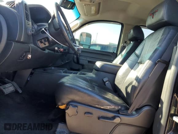 ✅ 2012 Chevrolet Silverado 2500HD LT • VIN: 1GC1KXC82CF214367 • Lot: 87129994. Wystawiony na Copart z przebiegiem 184 857 mil. Bezpłatny archiwum sprzedaży aukcyjnych z USA i szczegółowy raport historii pojazdu na DreamBid. Zdjęcie 7.