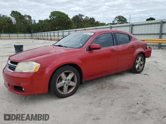 ✅ 2011 Dodge Avenger Lux • VIN: 1B3BD2FG3BN519399 • Лот: 80647144. Опубликован ранее на Copart с пробегом 82 159 миль. Бесплатный доступ к архиву аукционных продаж из США и подробный отчёт об истории автомобиля на DreamBid. Изображение 1.