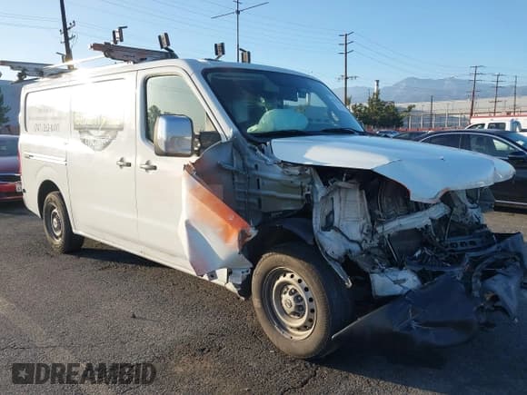 ✅ 2015 Nissan NV Cargo • VIN: 1N6AF0KXXFN802514 • Лот: 41525763. Опубликован ранее на IAAI с пробегом 158 464 миль. Бесплатный доступ к архиву аукционных продаж из США и подробный отчёт об истории автомобиля на DreamBid. Изображение 1.