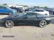 2009 Chevrolet Corvette 1LT z VIN 1G1YY25W895100585, wystawiony jako IAAI lot #43540425 z przebiegiem Nie podano mil oraz . Historia ofert i sprzedaży dostępna na DreamBid. Obrazek 13.