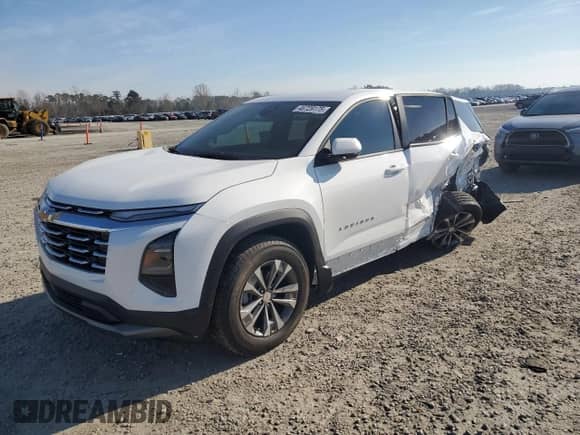 2025 Chevrolet Equinox FWD LT с VIN 3GNAXHEG9SL246286, выставлен на аукционе Copart как лот 46729175 с пробегом 939 миль миль и Списание • Salvage title. История ставок и продаж доступна на DreamBid. Изображение 1.