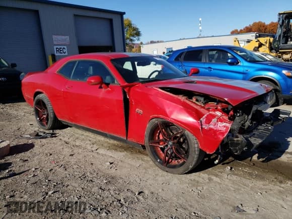 ✅ 2011 Dodge Challenger SRT-8 • VIN: 2B3CJ7DJ1BH526871 • Lot: 77669004. Wystawiony na Copart z przebiegiem 4 544 mil. Bezpłatny archiwum sprzedaży aukcyjnych z USA i szczegółowy raport historii pojazdu na DreamBid. Zdjęcie 4.