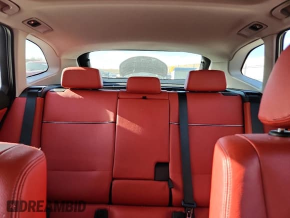 ✅ 2015 BMW X1 xDrive28i • VIN: WBAVL1C50FVY30030 • Лот: 82714935. Опубликован ранее на Copart с пробегом 85 281 миль. Бесплатный доступ к архиву аукционных продаж из США и подробный отчёт об истории автомобиля на DreamBid. Изображение 10.