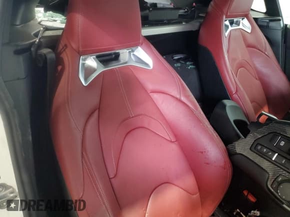 ✅ 2020 Toyota Supra 3.0 • VIN: WZ1DB4C04LW023153 • Лот: 55352005. Опубликован ранее на Copart с пробегом Не указан. Бесплатный доступ к архиву аукционных продаж из США и подробный отчёт об истории автомобиля на DreamBid. Изображение 10.