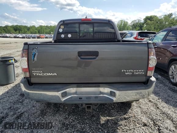 ✅ 2014 Toyota Tacoma PreRunner • VIN: 5TFJU4GN2EX054013 • Lot: 56953795. Listed on Copart with 183,484 mi. Free auction sales archive from the USA and detailed vehicle history report at DreamBid. Image 6.