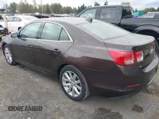2015 Chevrolet Malibu LT z VIN 1G11D5SL0FF167535, wystawiony jako IAAI lot #43398139 z przebiegiem Nie podano mil oraz . Historia ofert i sprzedaży dostępna na DreamBid. Obrazek 3.