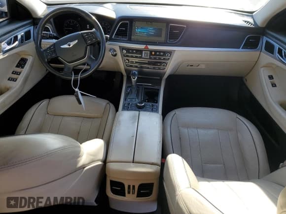 ✅ 2016 Hyundai Genesis 3.8L • VIN: KMHGN4JE0GU142557 • Lot: 79469144. Wystawiony na Copart z przebiegiem 124 434 mil. Bezpłatny archiwum sprzedaży aukcyjnych z USA i szczegółowy raport historii pojazdu na DreamBid. Zdjęcie 8.