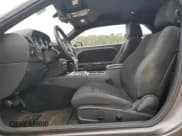 ✅ 2014 Dodge Challenger SXT • VIN: 2C3CDYAGXEH208471 • Lot: 69659914. Wystawiony na Copart z przebiegiem 125 335 mil. Bezpłatny archiwum sprzedaży aukcyjnych z USA i szczegółowy raport historii pojazdu na DreamBid. Zdjęcie 7.