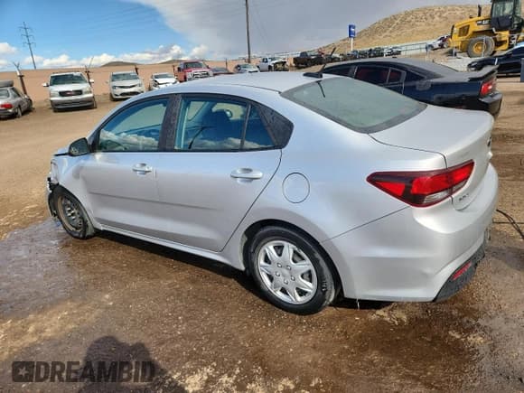 ✅ 2018 Kia Rio LX • VIN: 3KPA24AB8JE124189 • Lot: 89525785. Wystawiony na Copart z przebiegiem 36 636 mil. Bezpłatny archiwum sprzedaży aukcyjnych z USA i szczegółowy raport historii pojazdu na DreamBid. Zdjęcie 2.