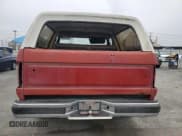 ✅ 1989 Ford Bronco Eddie Bauer • VIN: 1FMEU15N4KLA87239 • Lot: 82328135. Listed on Copart with 412 mi. Free auction sales archive from the USA and detailed vehicle history report at DreamBid. Image 6.