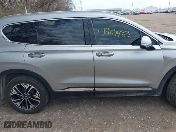✅ 2020 Hyundai Santa Fe Limited • VIN: 5NMS5CAA9LH279035 • Лот: 41904483. Опубликован ранее на IAAI с пробегом 83 772 миль. Бесплатный доступ к архиву аукционных продаж из США и подробный отчёт об истории автомобиля на DreamBid. Изображение 13.