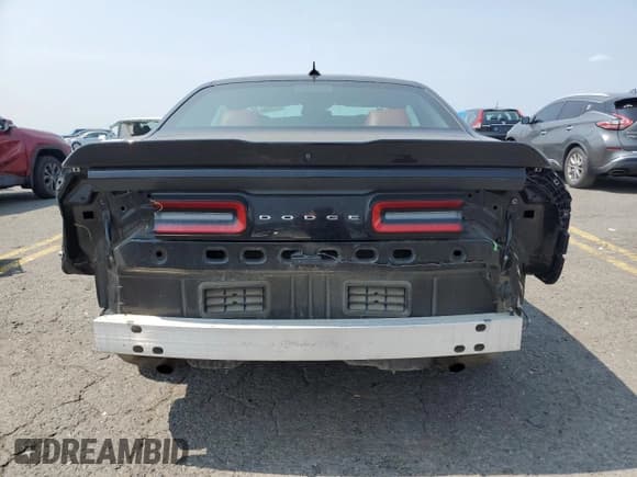 ✅ 2017 Dodge Challenger GT • VIN: 2C3CDZGGXHH551119 • Lot: 67288514. Wystawiony na Copart z przebiegiem 65 253 mil. Bezpłatny archiwum sprzedaży aukcyjnych z USA i szczegółowy raport historii pojazdu na DreamBid. Zdjęcie 6.