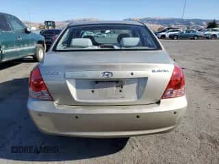 2005 Hyundai Elantra GLS z VIN KMHDN46D45U127639, wystawiony jako Copart lot #80987234 z przebiegiem 169 912 mil mil oraz Czysty tytuł • Clean title. Historia ofert i sprzedaży dostępna na DreamBid. Obrazek 6.