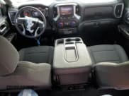 ✅ 2022 Chevrolet Silverado 1500 RST • VIN: 3GCUYEED0NG185723 • Lot: 80625785. Wystawiony na Copart z przebiegiem 73 565 mil. Bezpłatny archiwum sprzedaży aukcyjnych z USA i szczegółowy raport historii pojazdu na DreamBid. Zdjęcie 8.