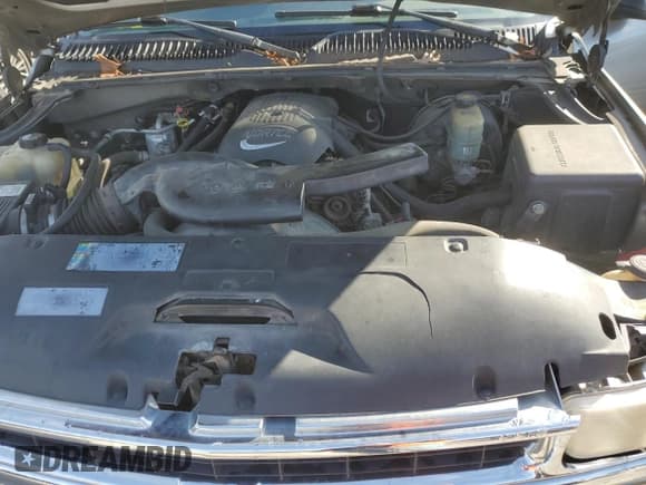 ✅ 2002 Chevrolet Suburban LS • VIN: 3GNFK16Z02G196575 • Лот: 80636624. Опубликован ранее на Copart с пробегом Не указан. Бесплатный доступ к архиву аукционных продаж из США и подробный отчёт об истории автомобиля на DreamBid. Изображение 12.