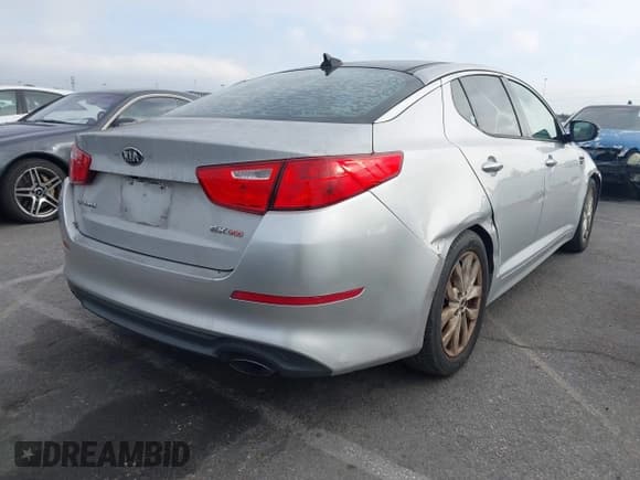 ✅ 2014 Kia Optima EX • VIN: 5XXGN4A74EG267196 • Lot: 43763926. Wystawiony na IAAI z przebiegiem 178 968 mil. Bezpłatny archiwum sprzedaży aukcyjnych z USA i szczegółowy raport historii pojazdu na DreamBid. Zdjęcie 4.