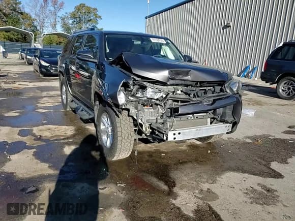 ✅ 2019 Toyota 4Runner SR5 Premium • VIN: JTEZU5JR9K5193580 • Lot: 91584745. Wystawiony na Copart z przebiegiem 106 120 mil. Bezpłatny archiwum sprzedaży aukcyjnych z USA i szczegółowy raport historii pojazdu na DreamBid. Zdjęcie 14.